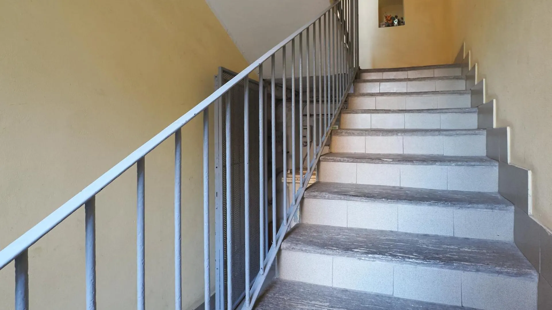 Primopiano - Ciaia Apartman Milánó